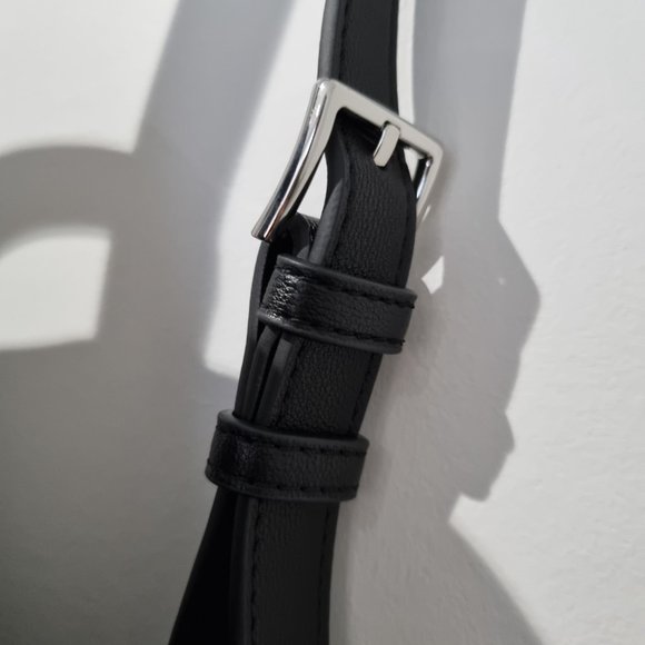 **SOLD** Calvin Klein Faux Leather Women's Small Back Pack - Picture 4 of 5